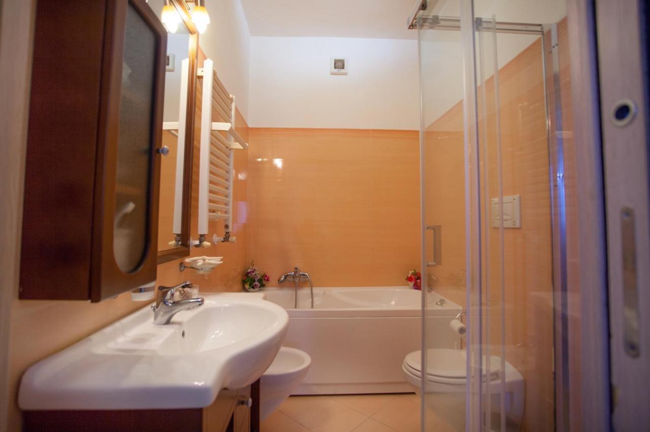 タオルミーナCasa Cloeアパートメント エクステリア 写真